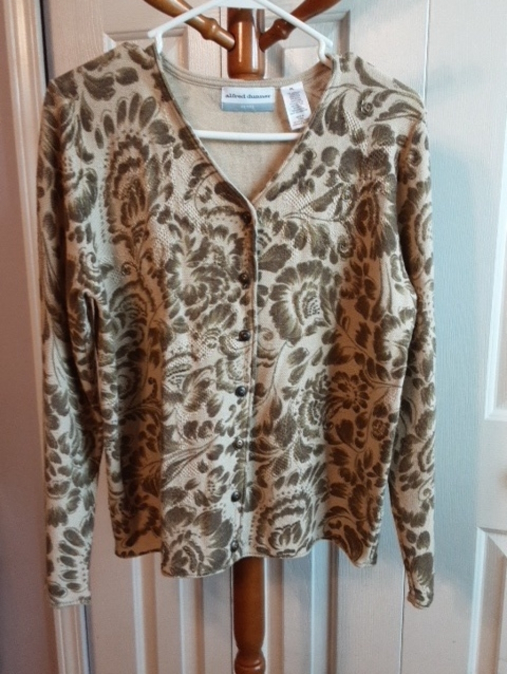Alfred Dunner Cream and Brown Floral Button Cardigan P Large.